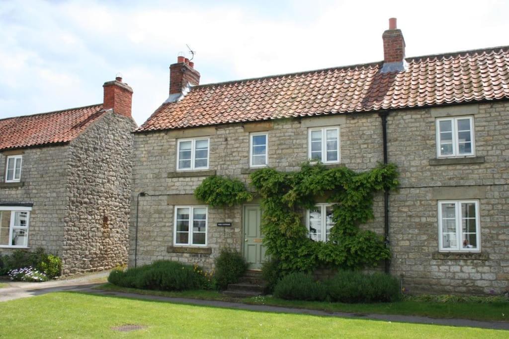 Pretty Yorkshire Stone Cottage Harome 외부 사진